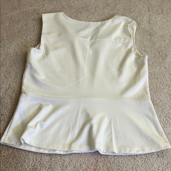 The Limited White Sleeveless Top MEDIUM - Picture 3 of 3
